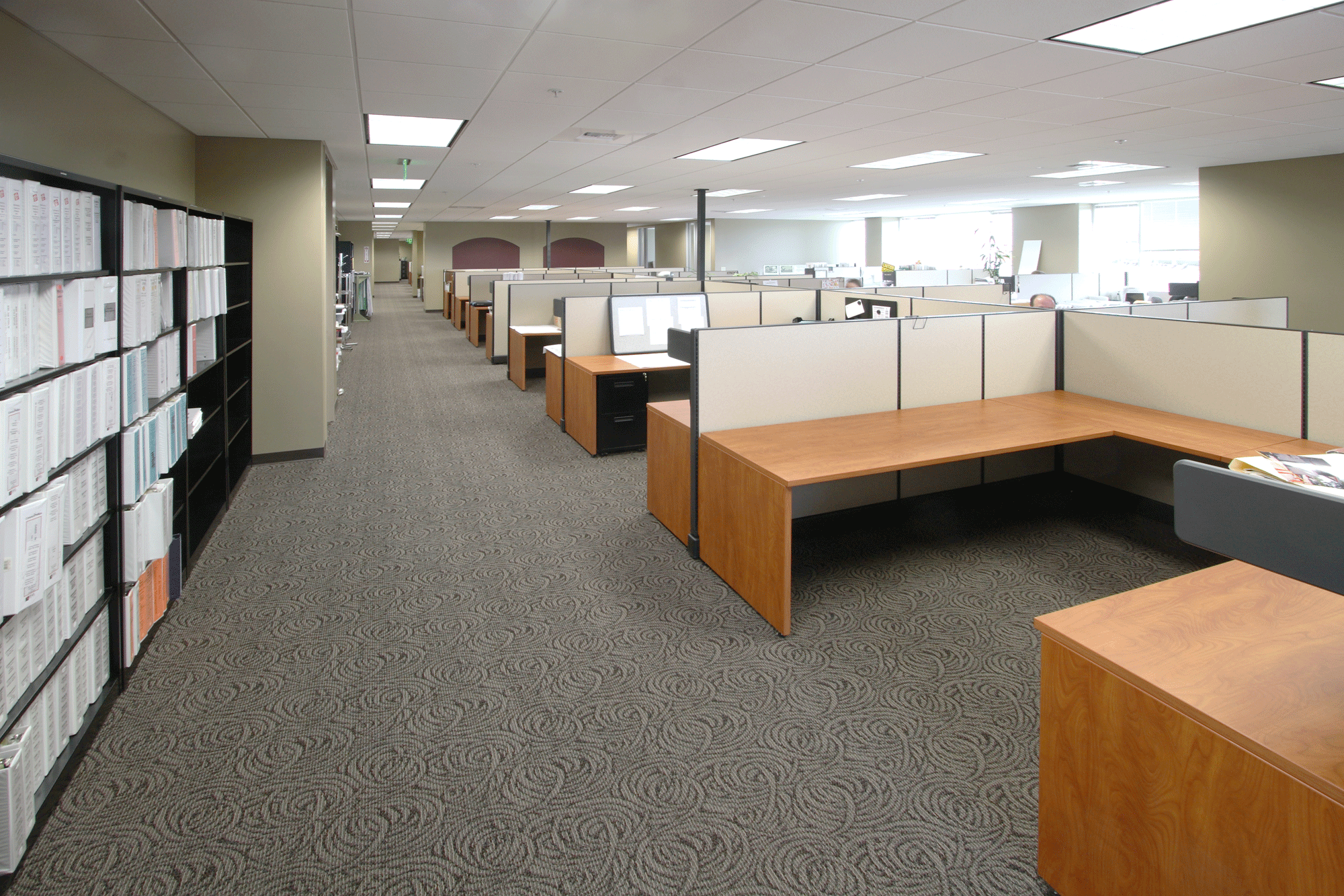 How Many Office Furniture Showrooms are Near Fresno?
